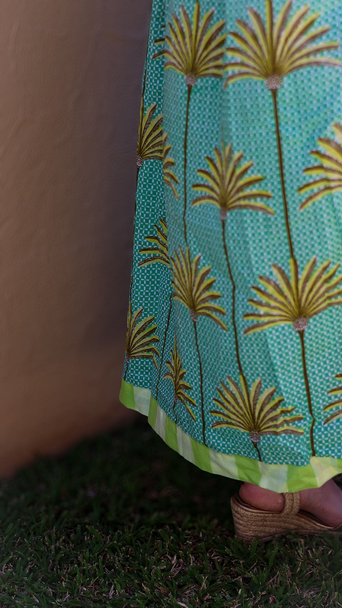 Marilyn Collection: Blue Palm Trees