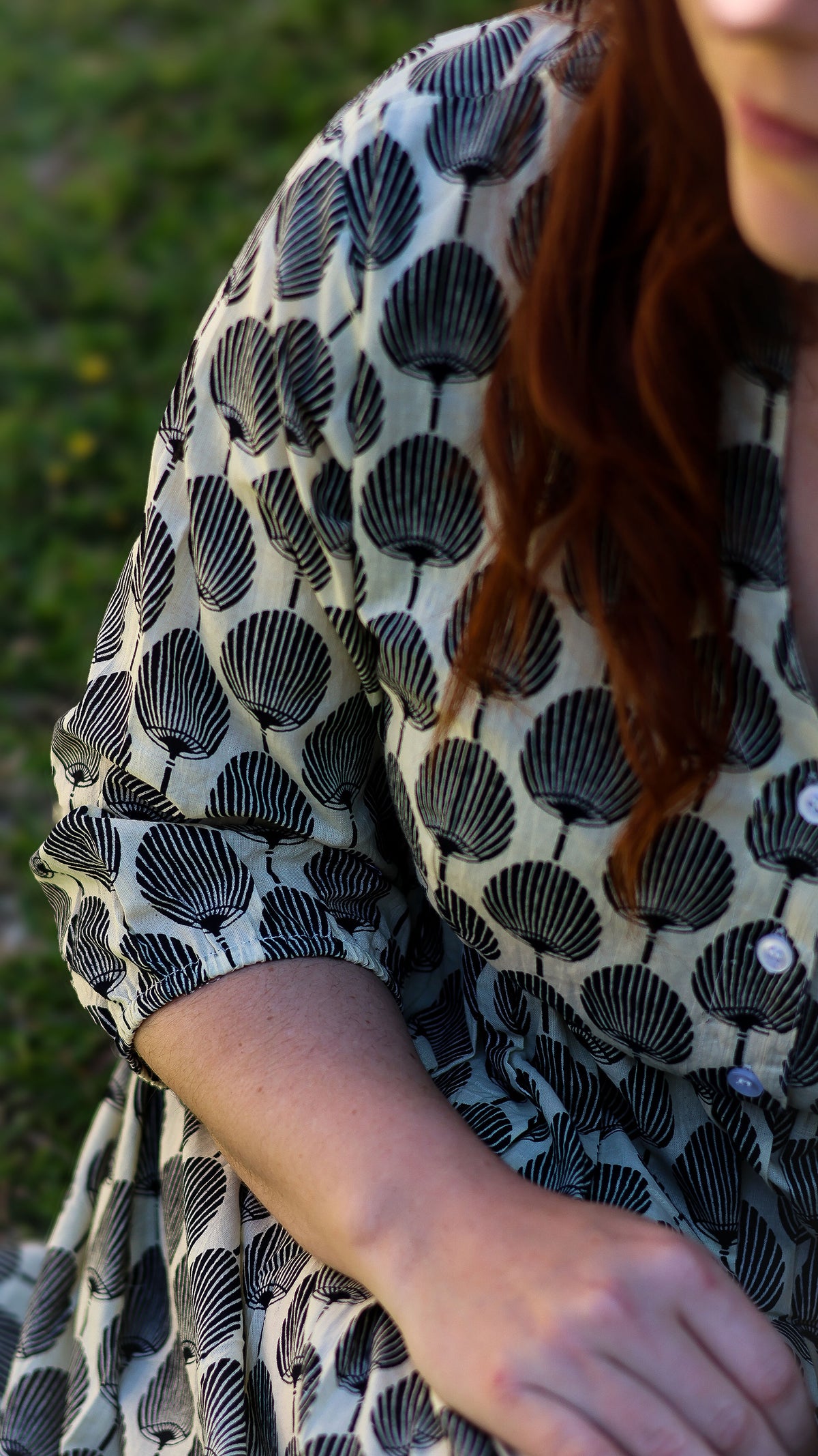 Willow Collection: Black Fan